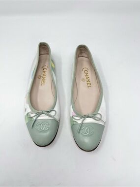 Chanel CC Cap Toe Green Leather Ballet Flat Satin Vintage Karl Lagerfeld size 39